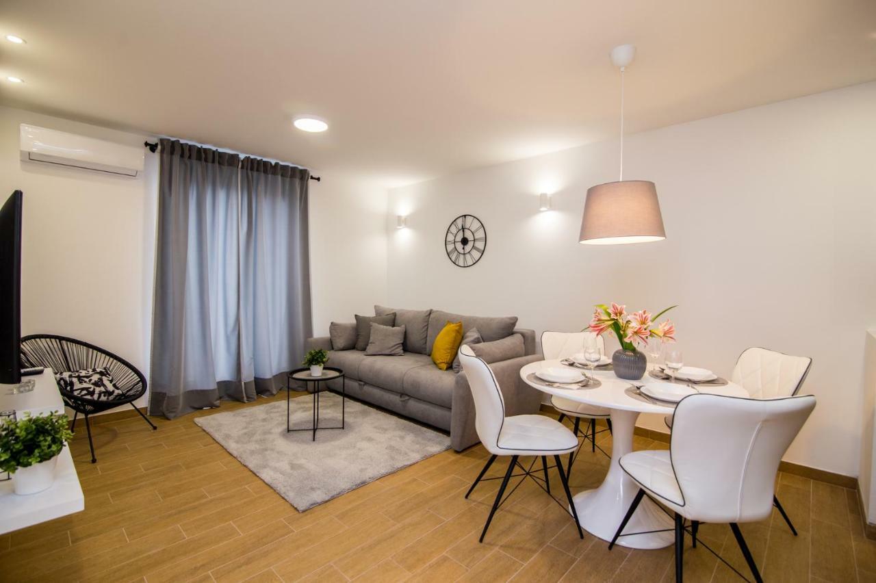 Fk Apartments Пакоштане Экстерьер фото