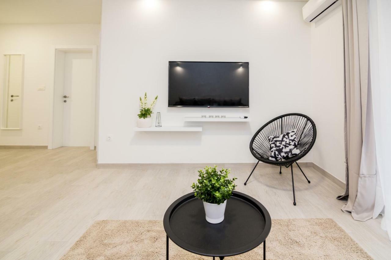 Fk Apartments Пакоштане Экстерьер фото